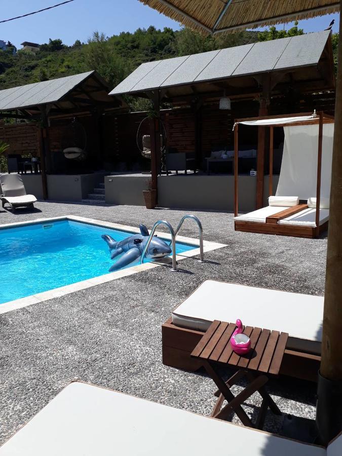 Almirikia Apartments Mourteri Esterno foto