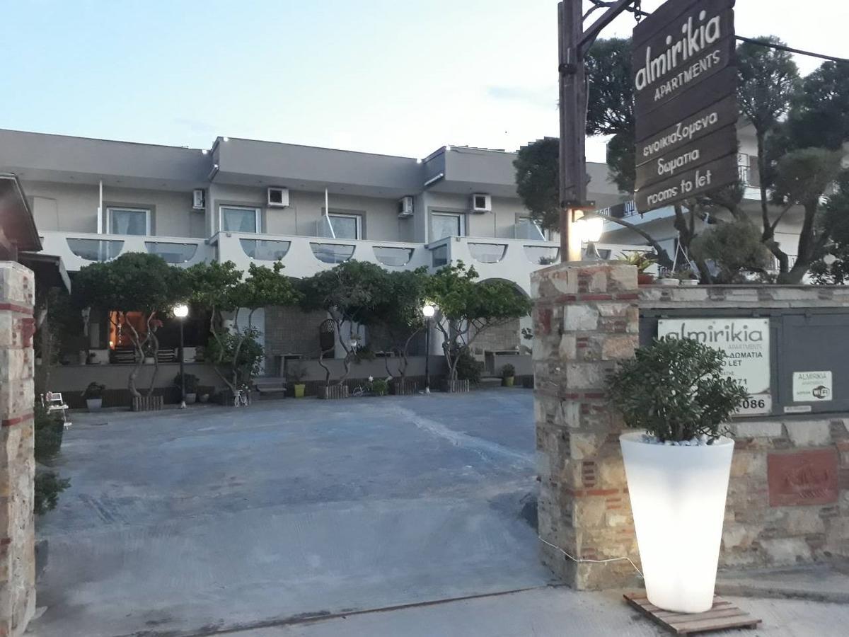 Almirikia Apartments Mourteri Esterno foto